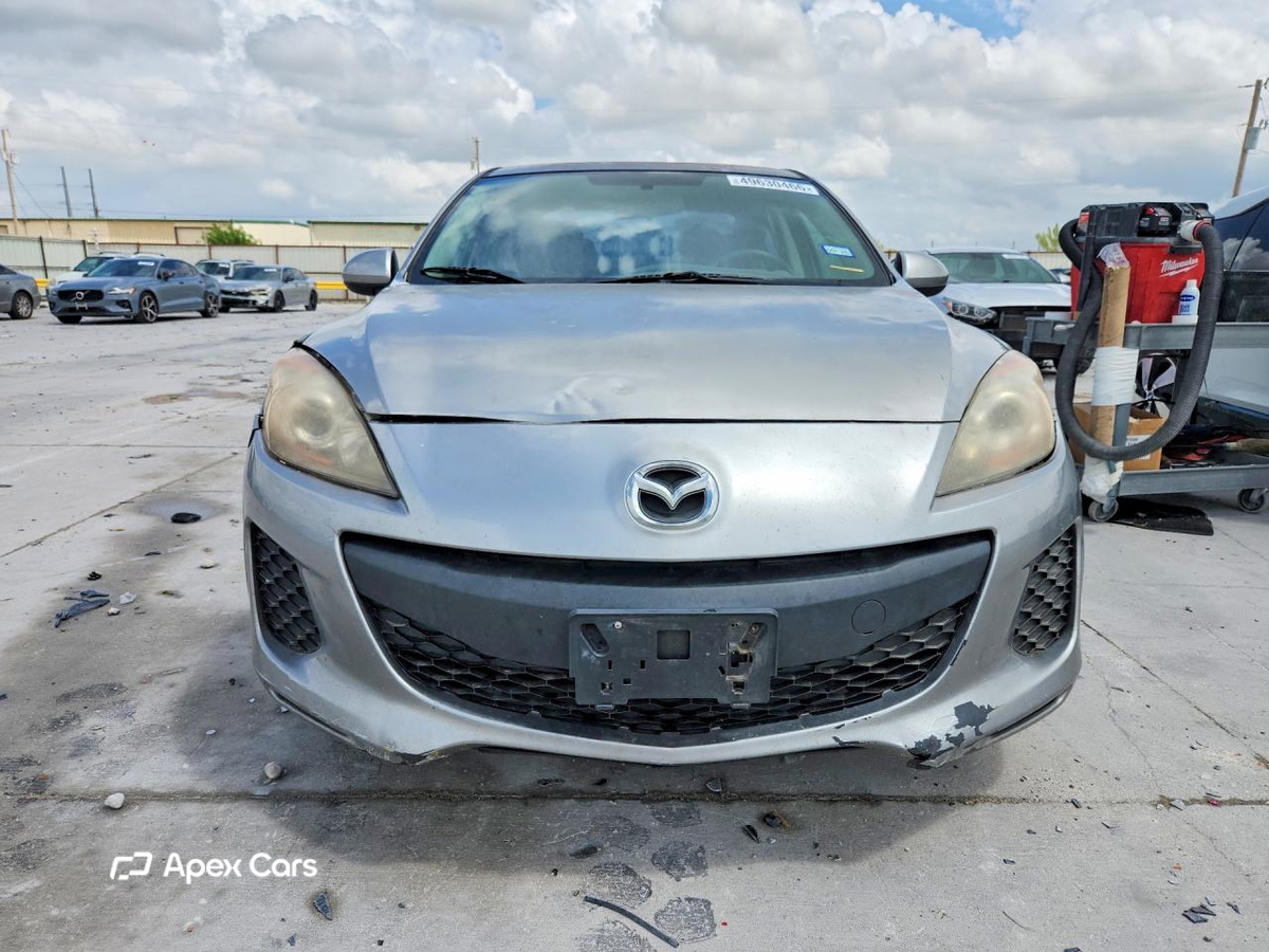 Mazda 3 2013