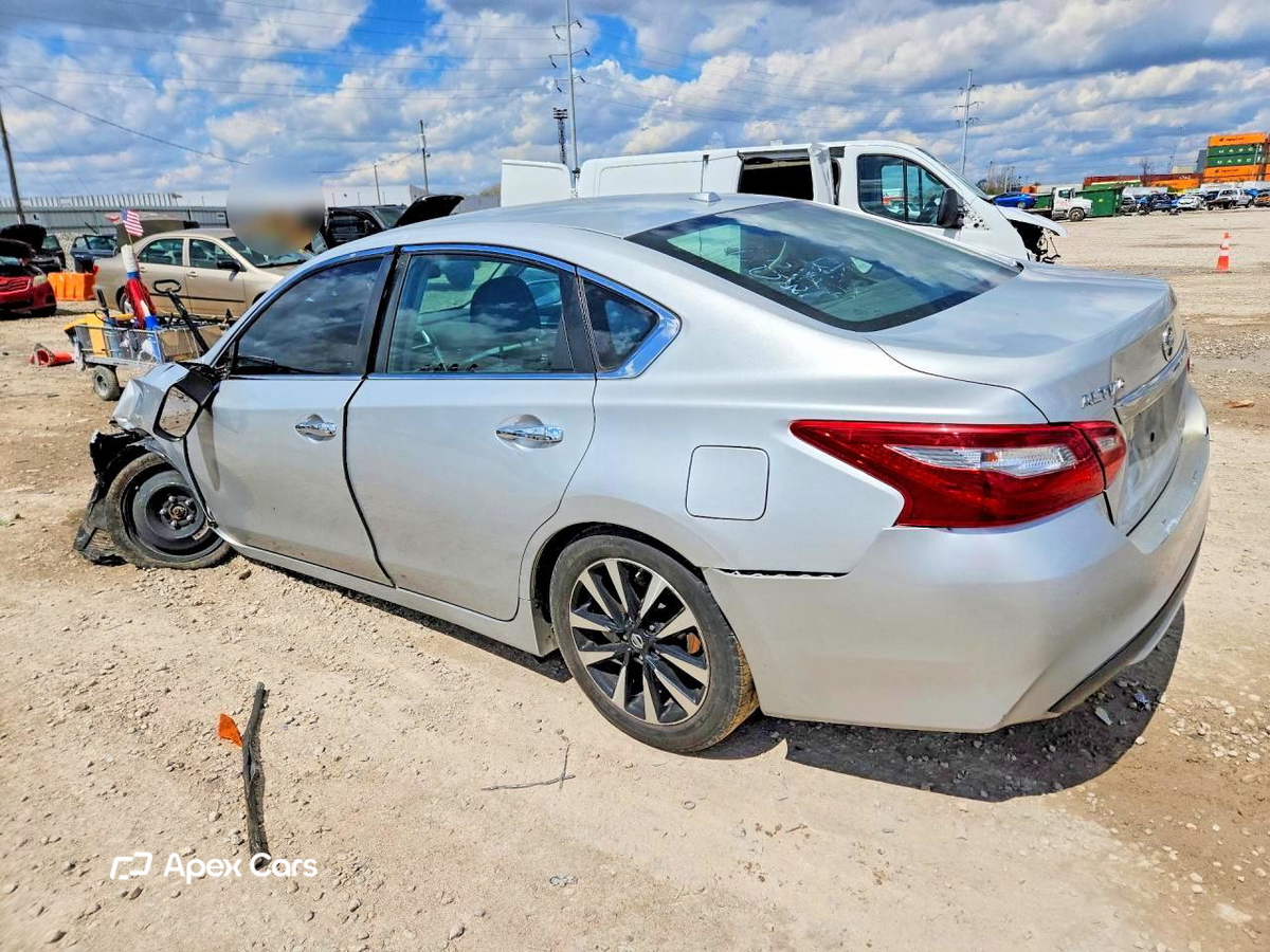 Nissan Altima 2018