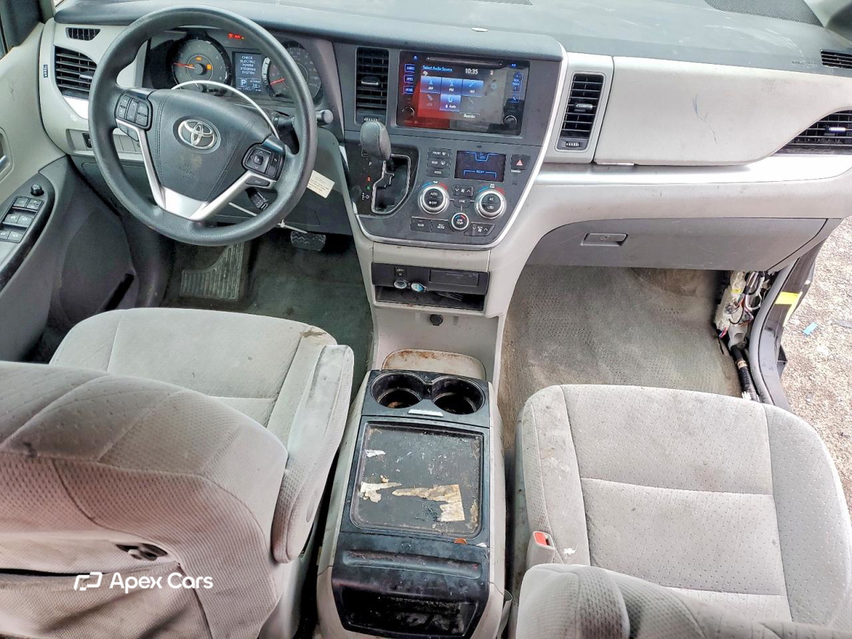 Toyota Sienna 2017