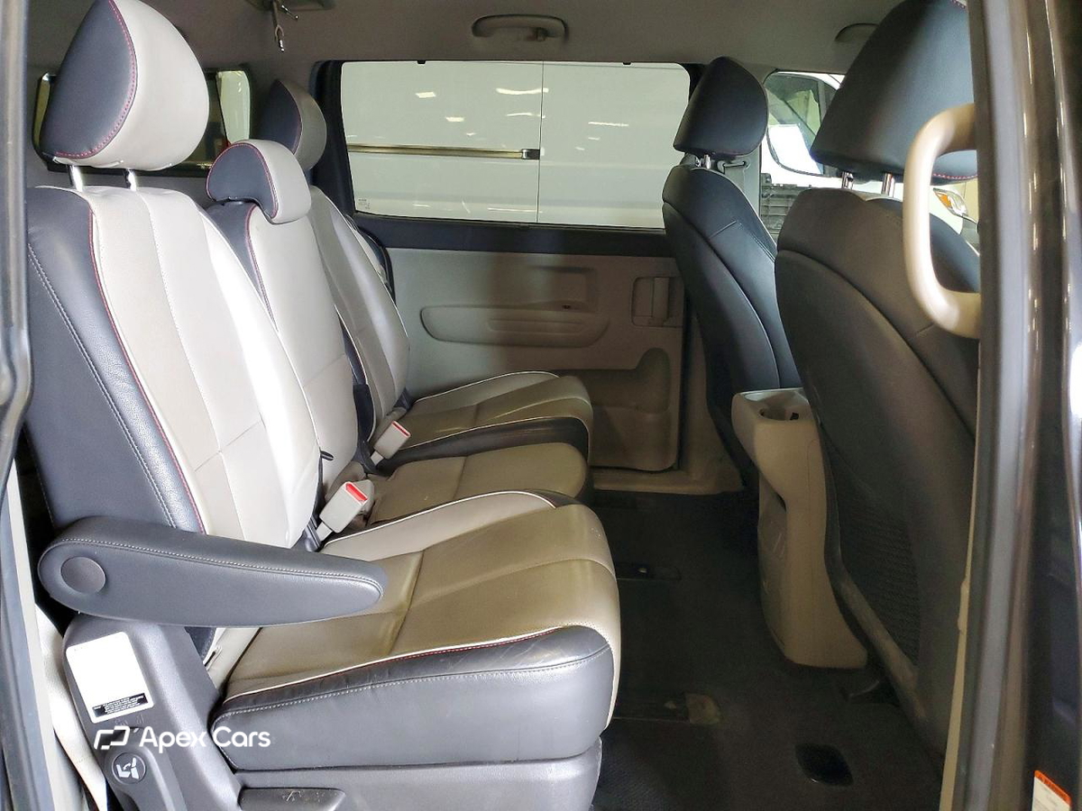 Kia Sedona 2017