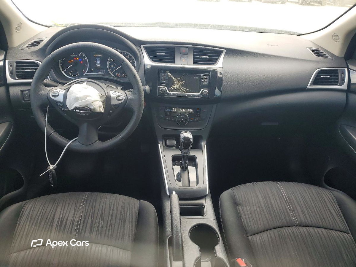 Nissan Sentra 2018
