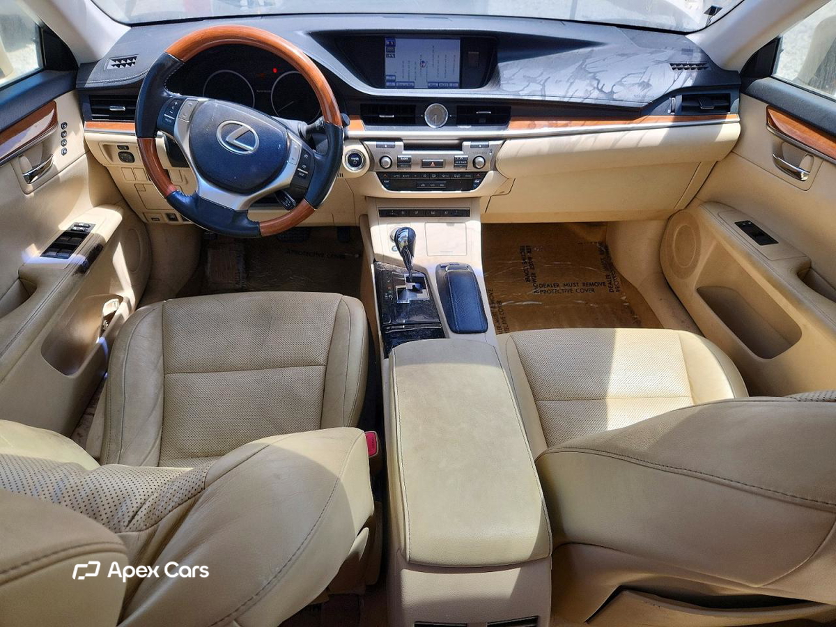 Lexus ES 2013