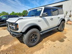 Ford Bronco 2022