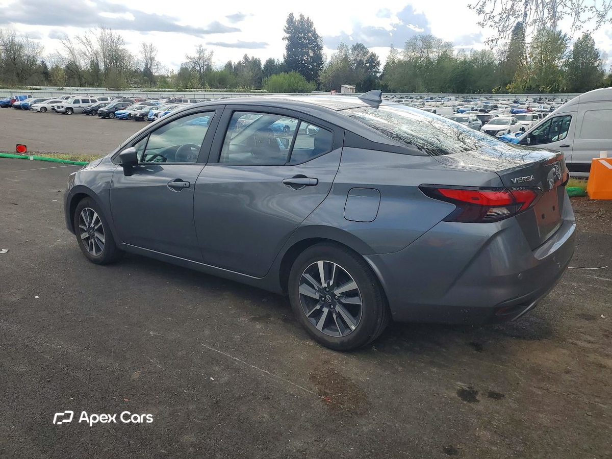 Nissan Versa 2025