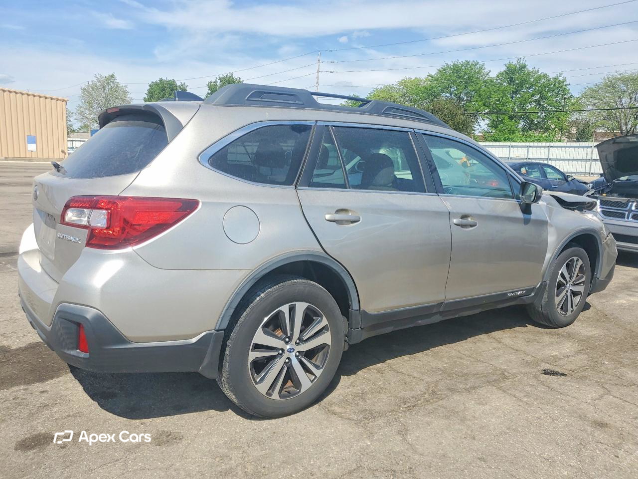 Subaru Outback 2018