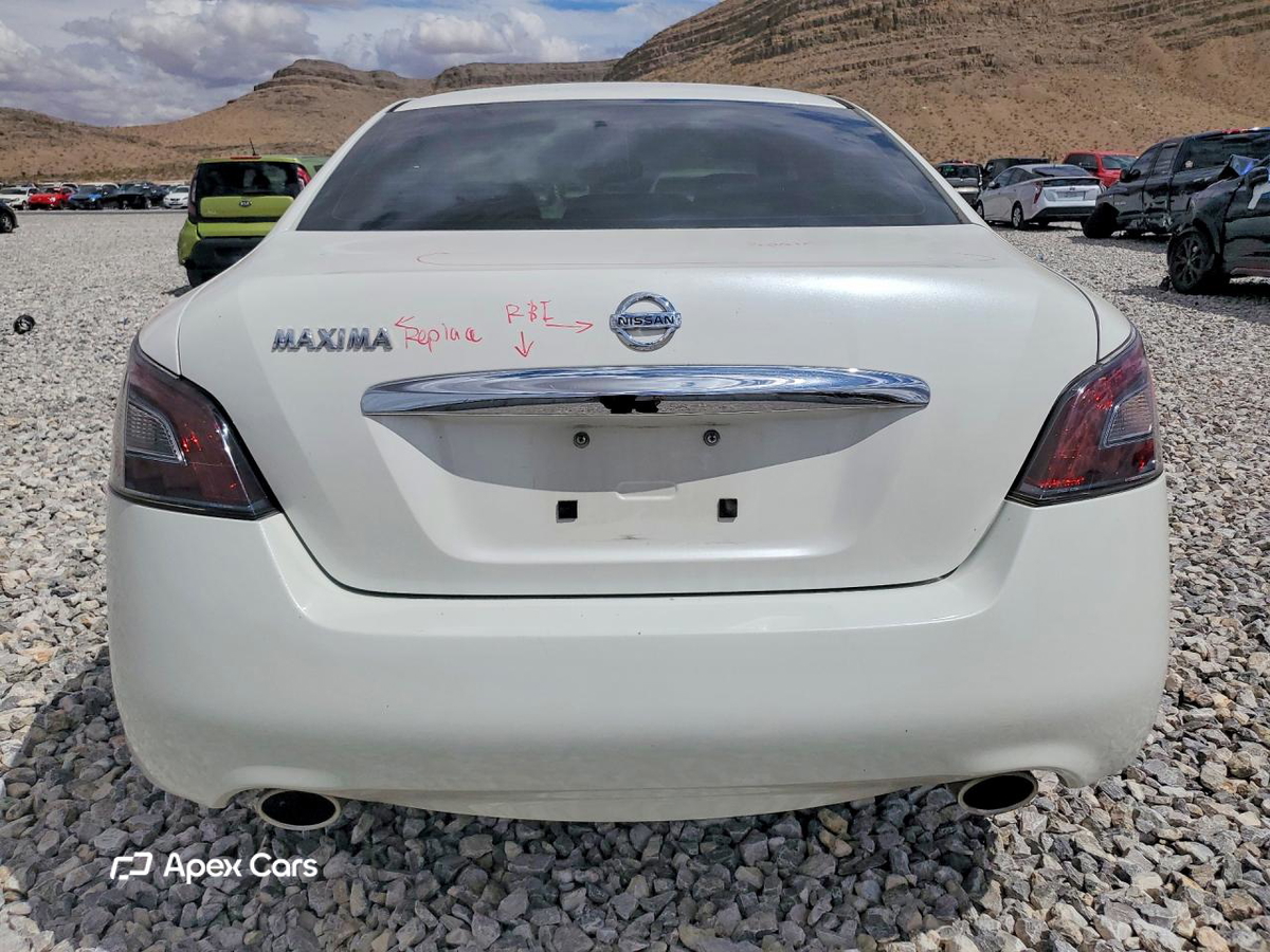Nissan Maxima 2013