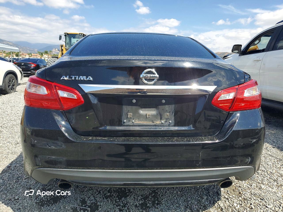 Nissan Altima 2017