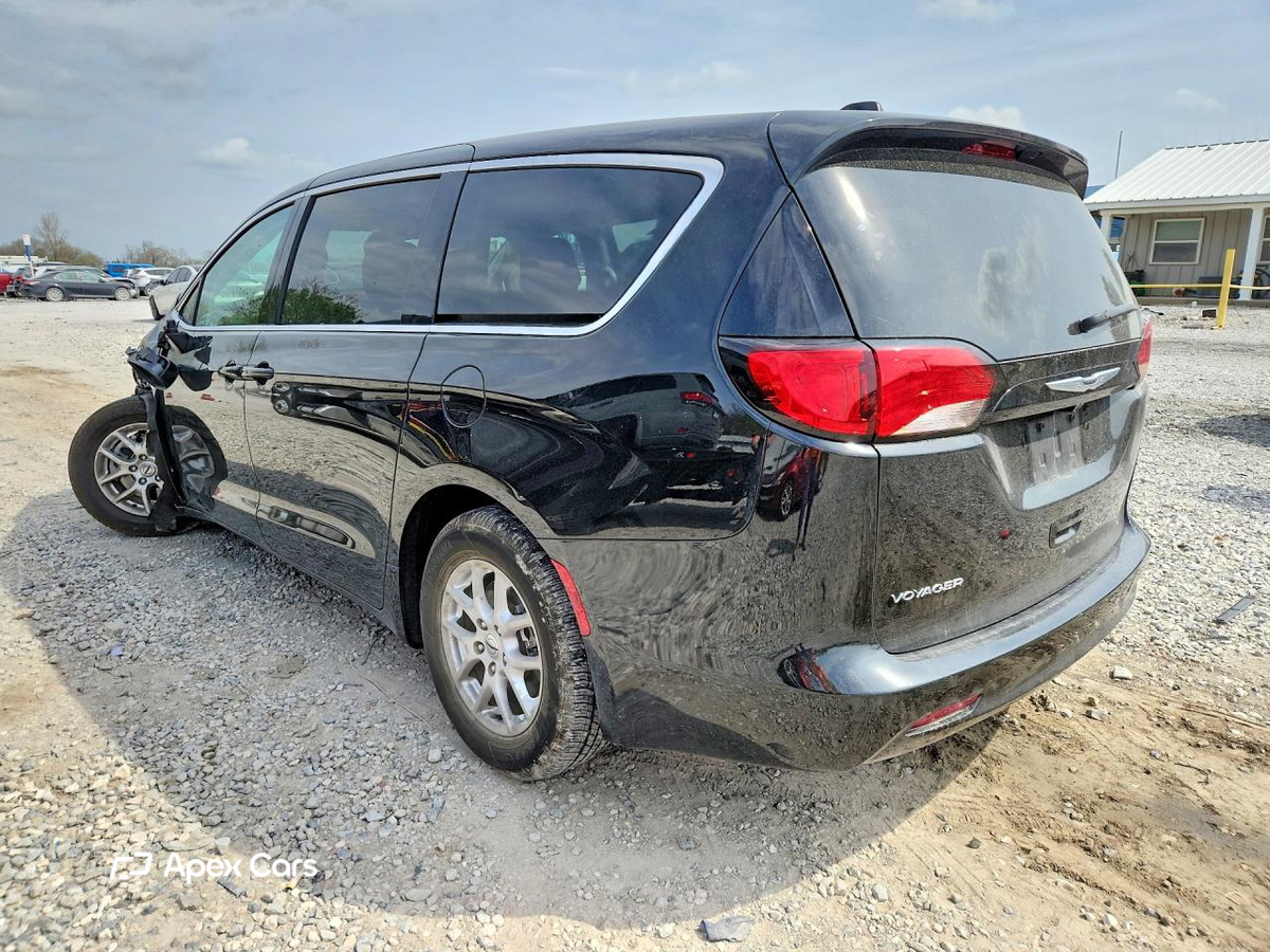 Chrysler Voyager 2024