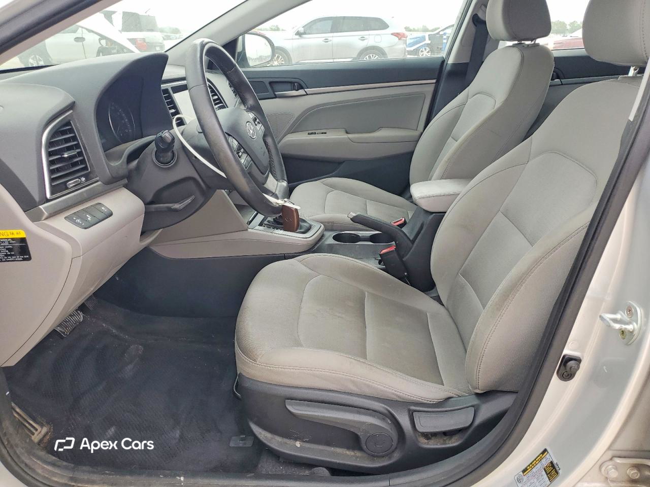 Hyundai Elantra 2017