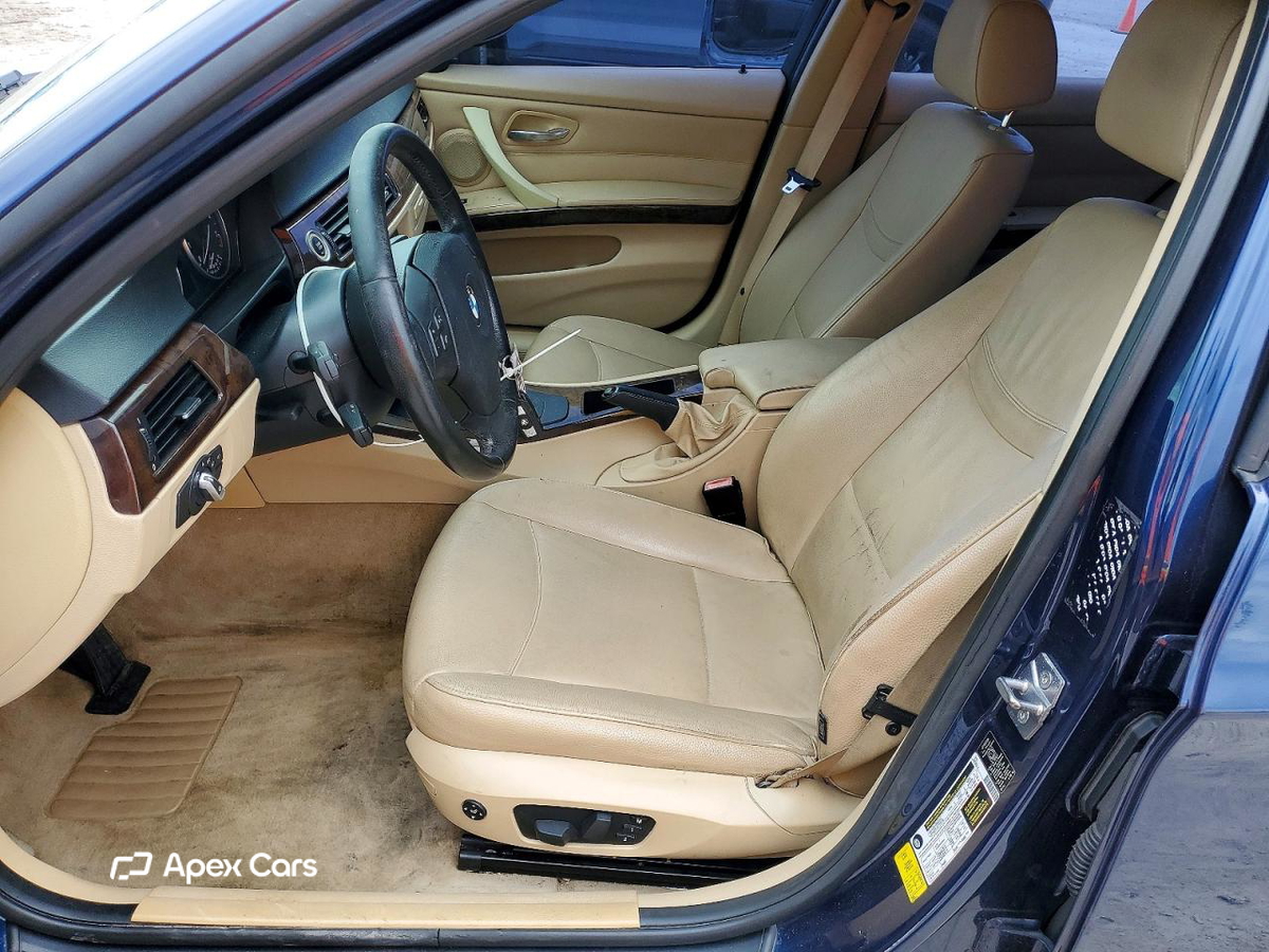 BMW Series 3 2011