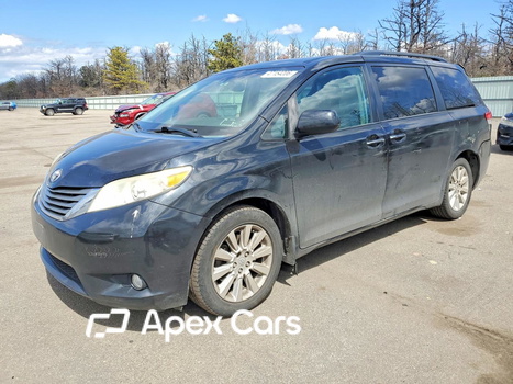 Toyota Sienna 2013 - Image 1 of 13
