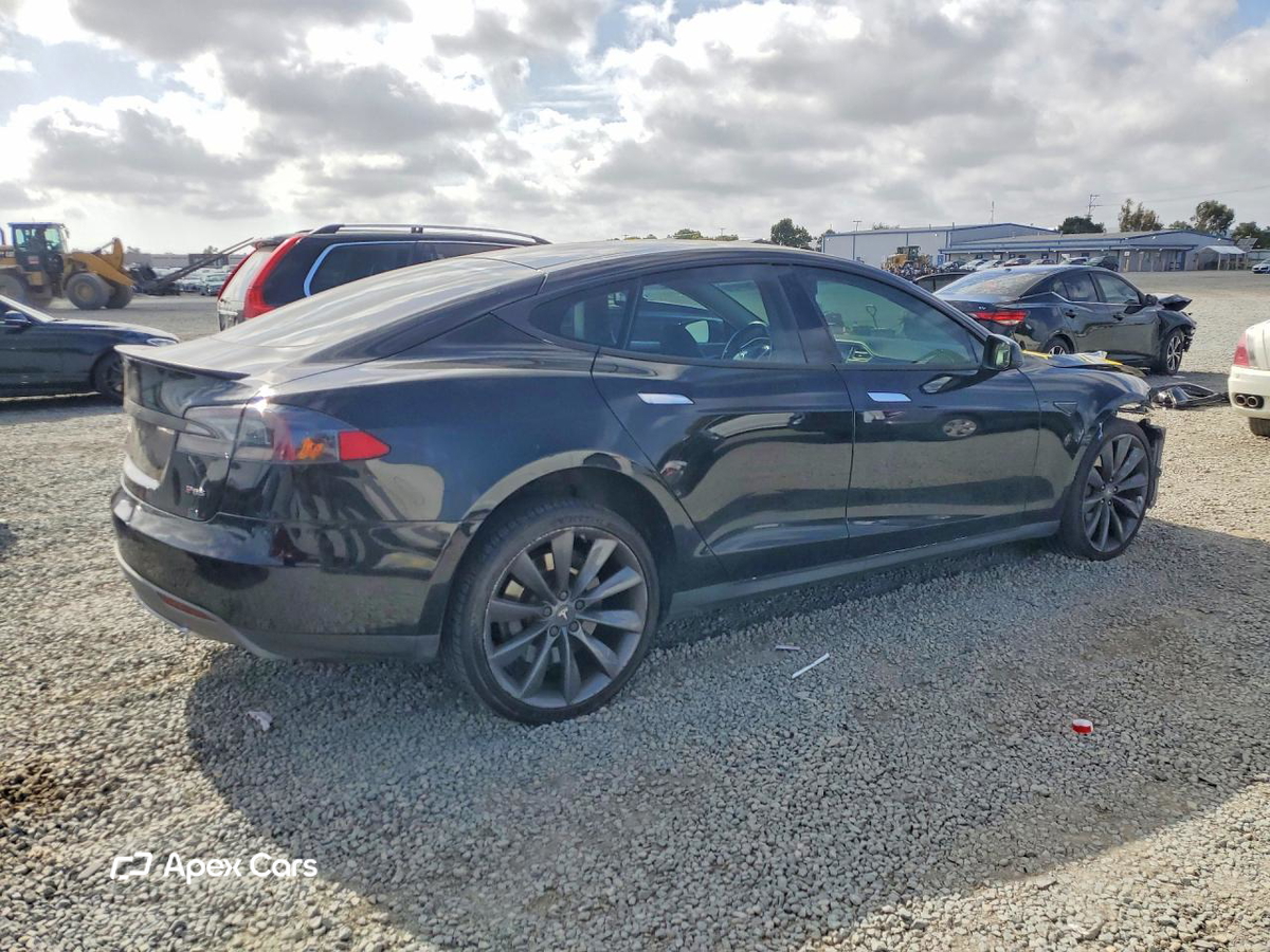 Tesla Model S 2013