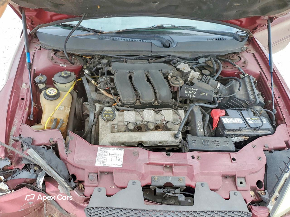 Ford Taurus 2004