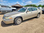 Lincoln Town Car 2006