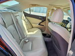 Lexus IS 2012
