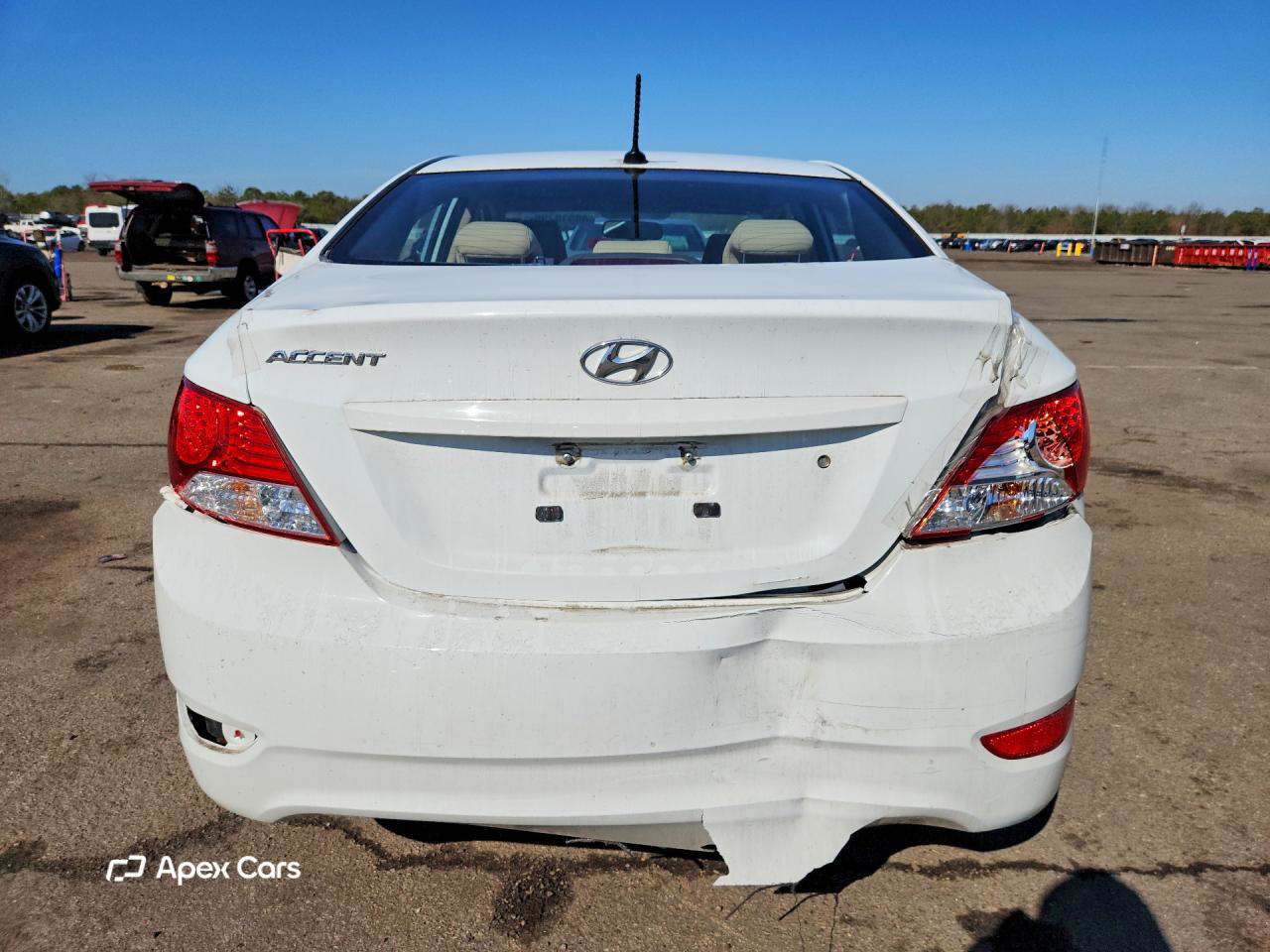 Hyundai Accent 2012