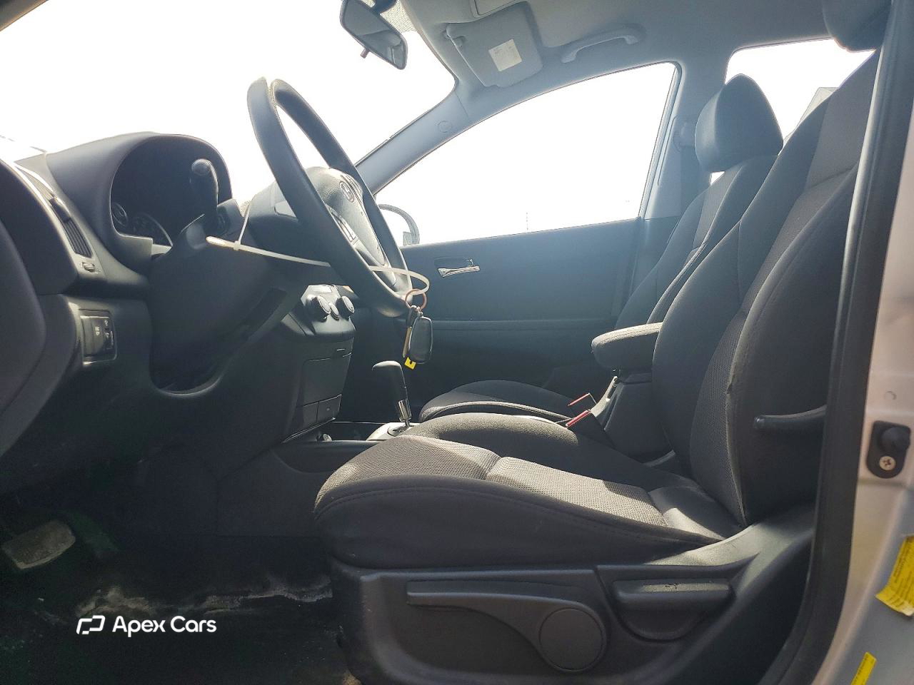 Hyundai Elantra 2011