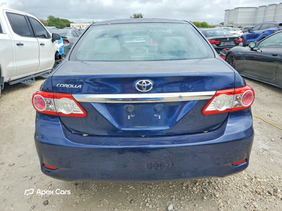 Toyota Corolla 2013