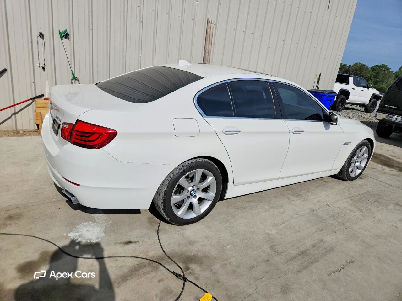 BMW Series 5 2011