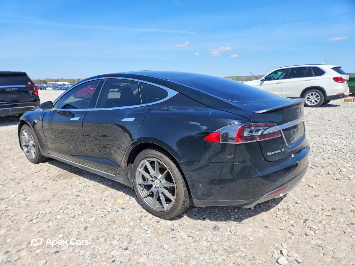 Tesla Model S 2013