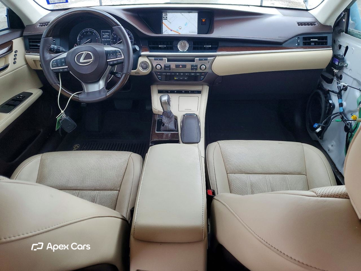Lexus ES 2017