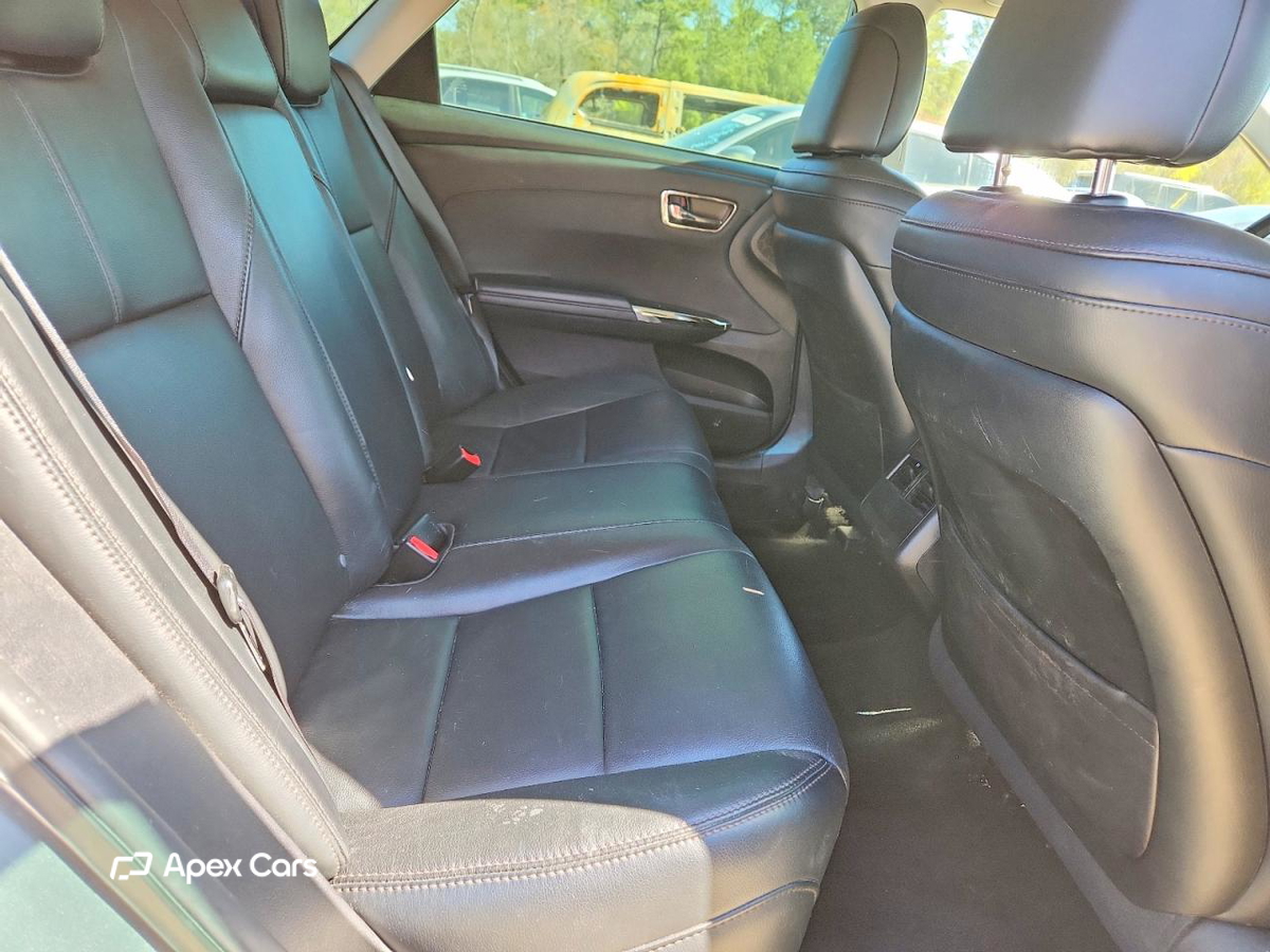 Toyota Avalon 2015