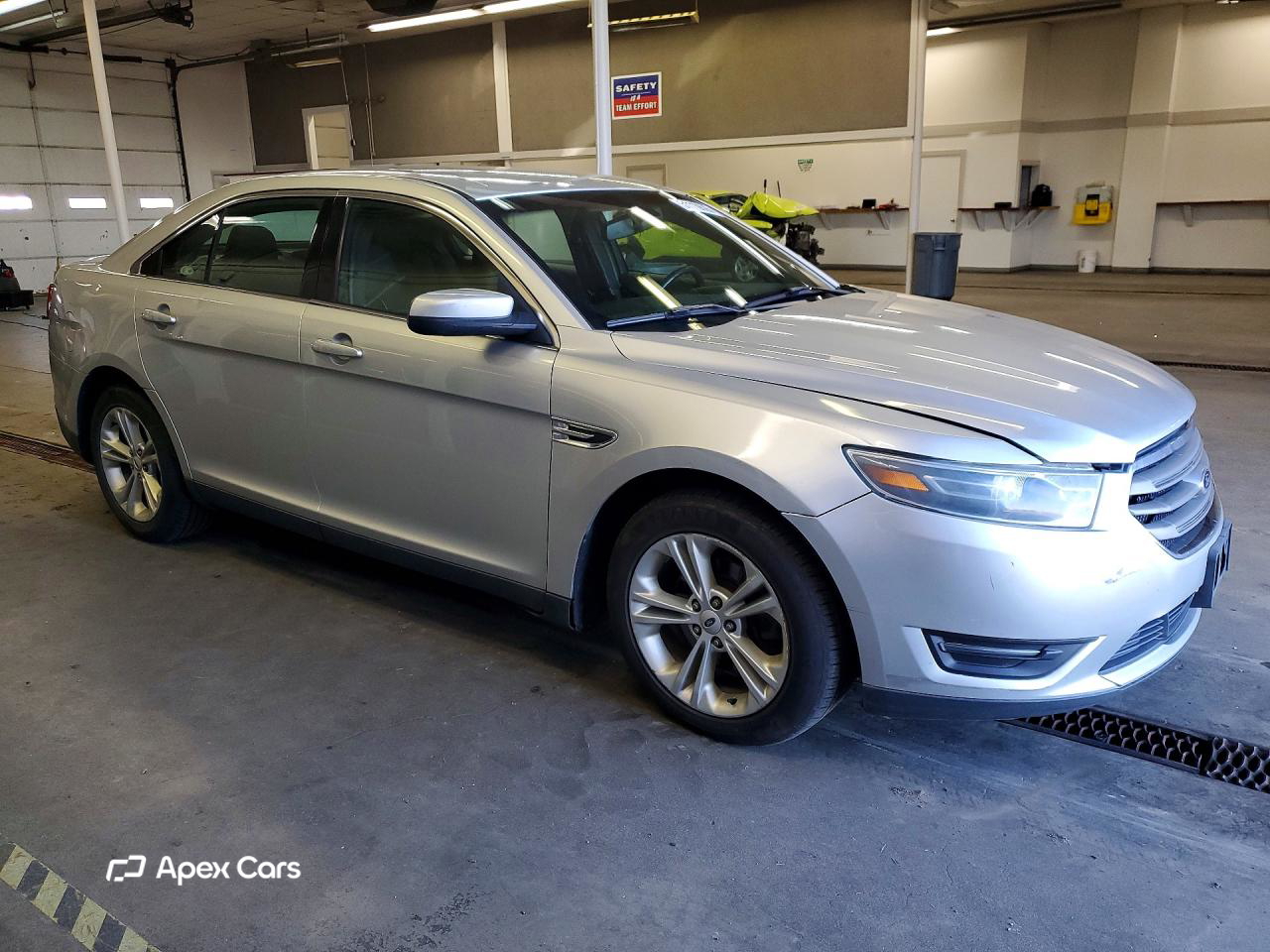 Ford Taurus 2013