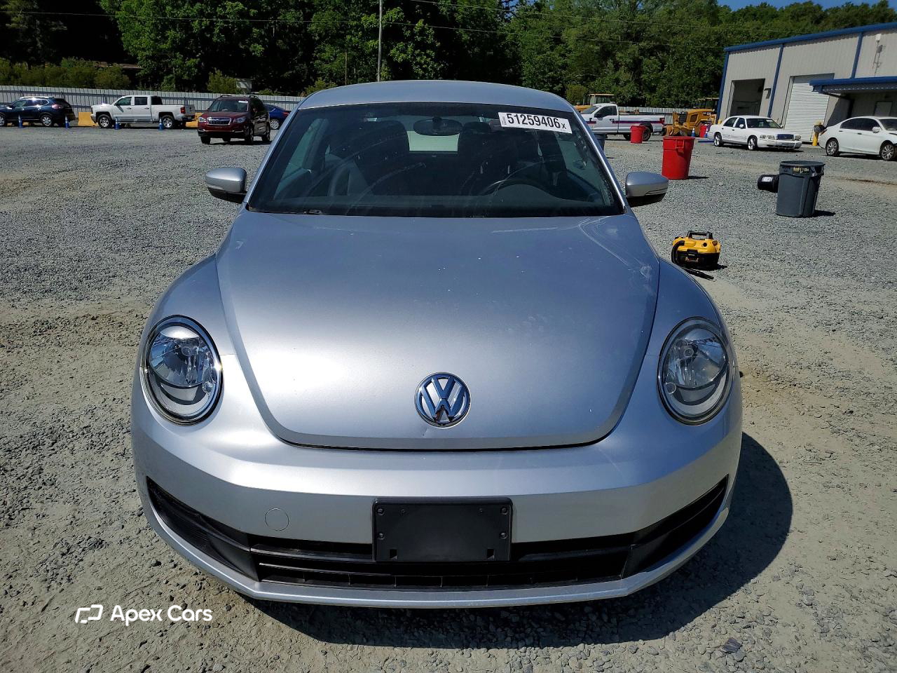Volkswagen Beetle 2012