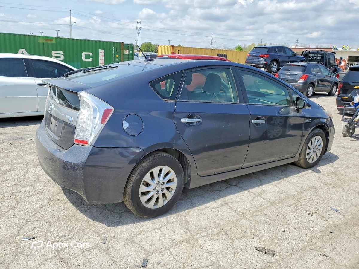 Toyota Prius 2012