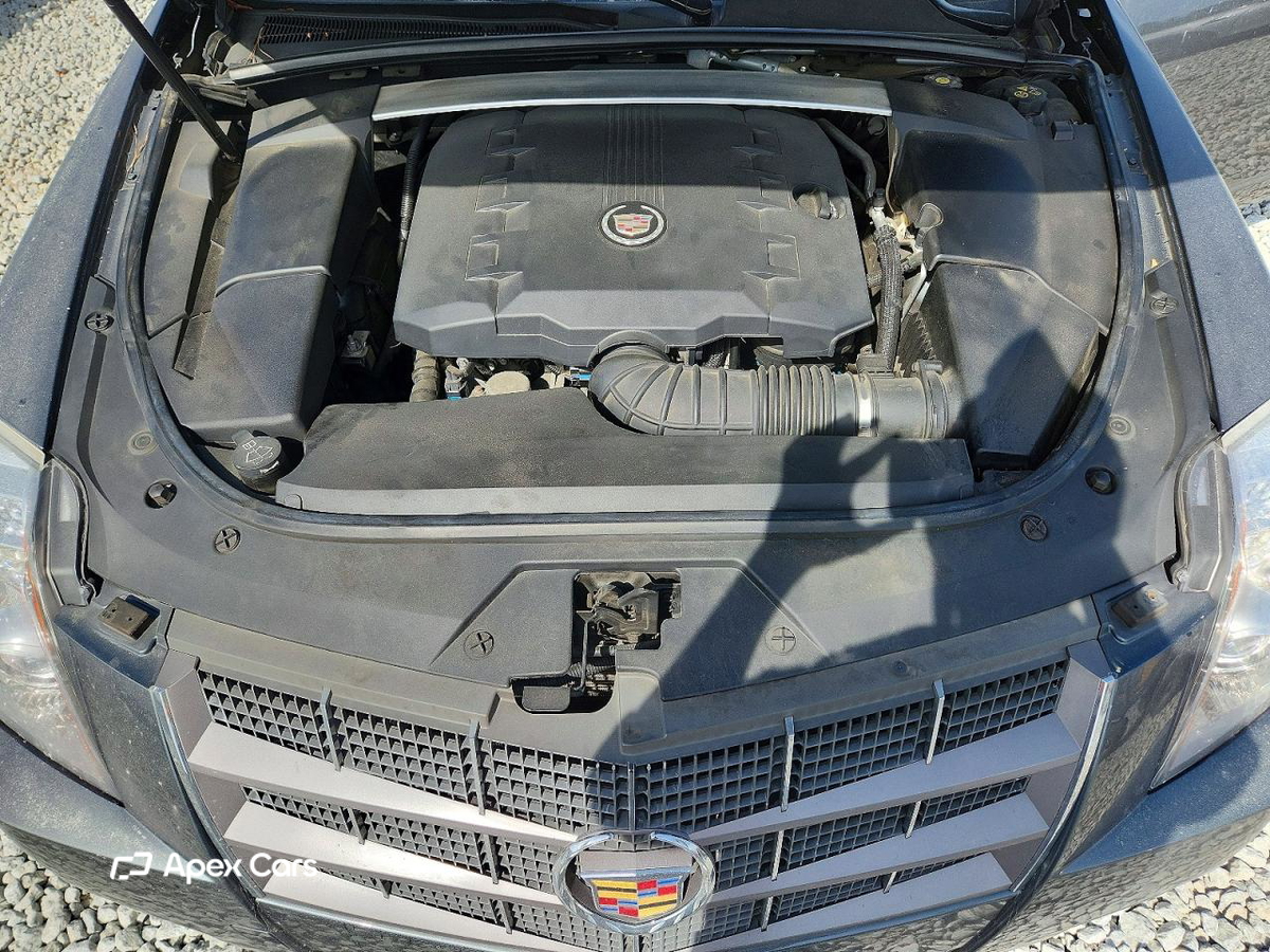 Cadillac CTS 2011