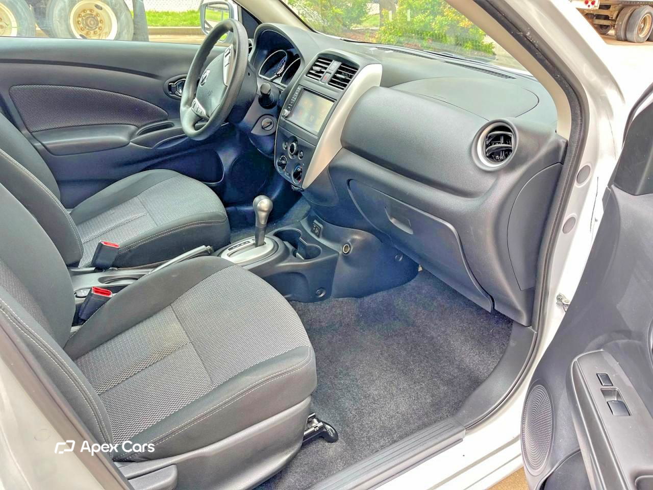 Nissan Versa 2019