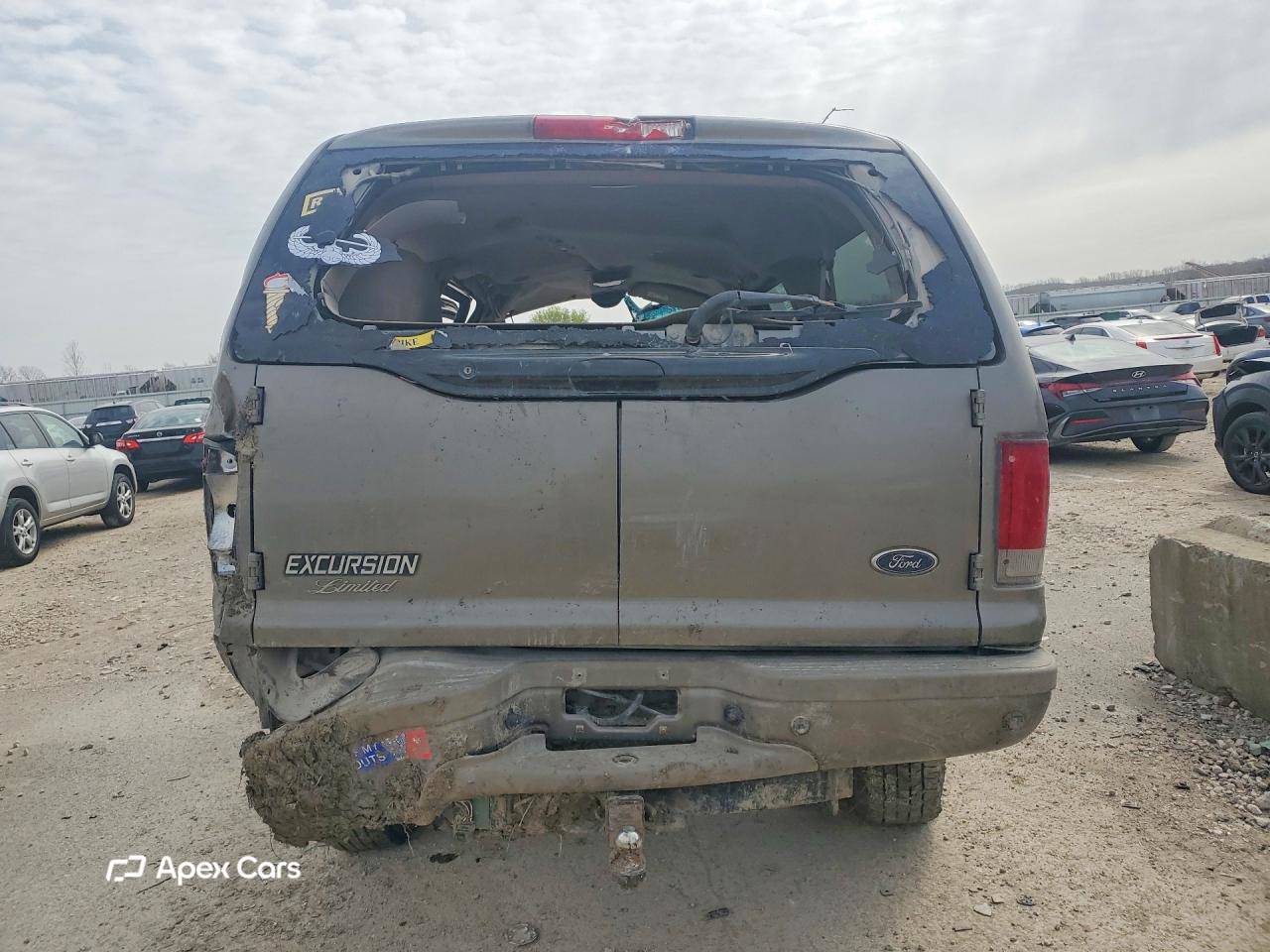Ford Excursion 2003
