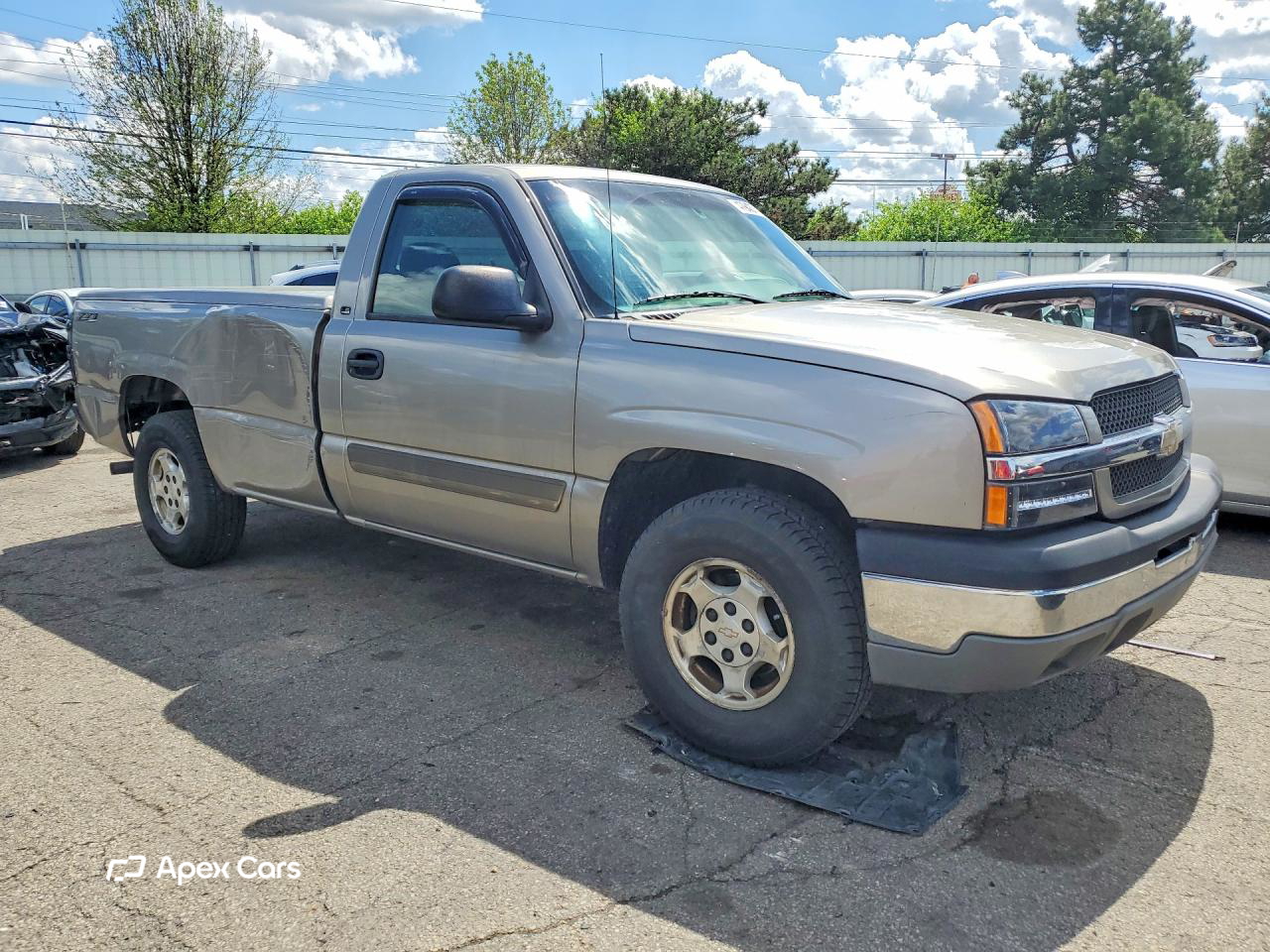 Chevrolet Silverado 2003