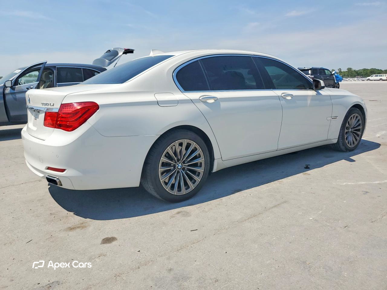BMW Series 7 2011