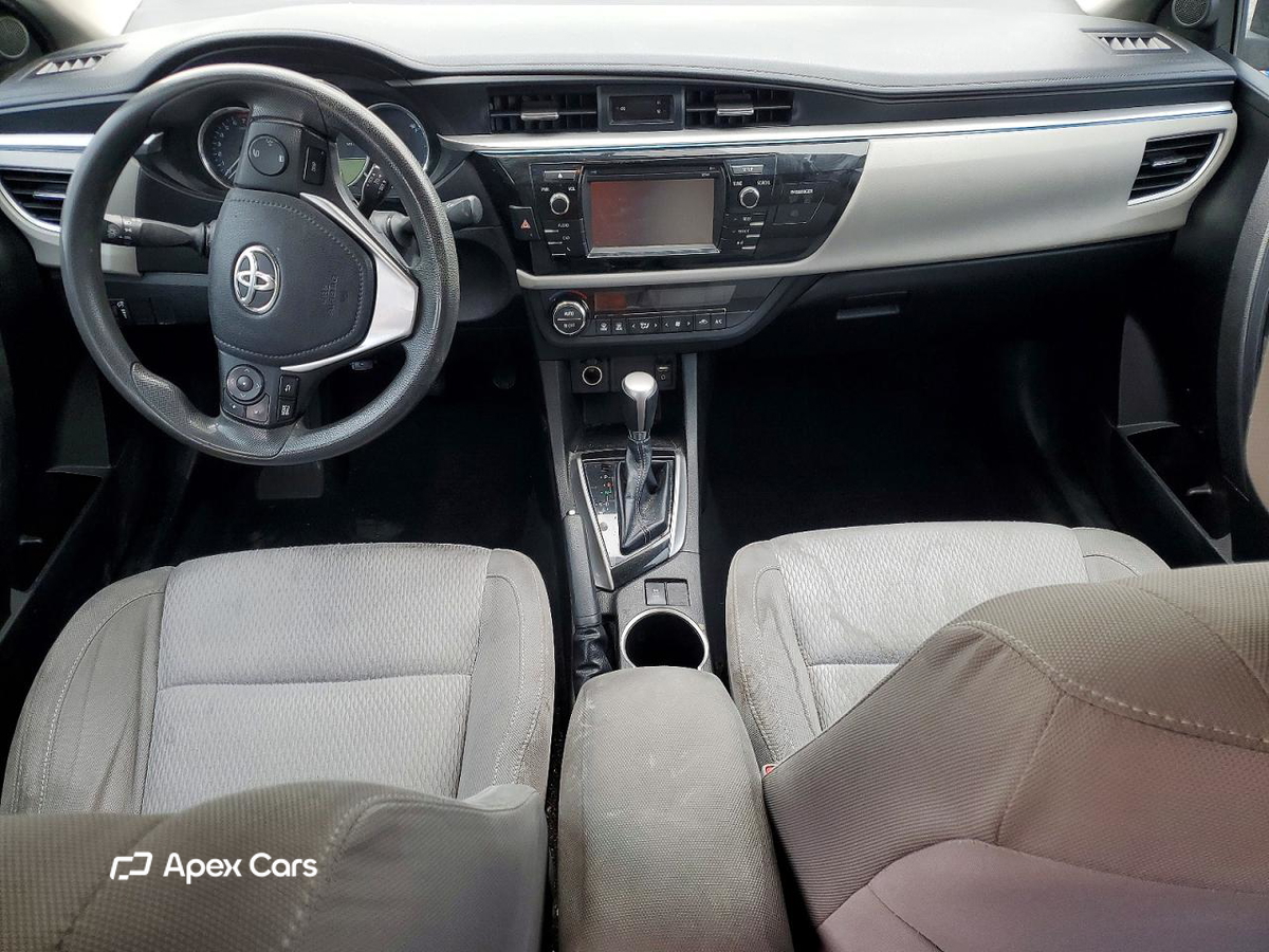 Toyota Corolla 2015