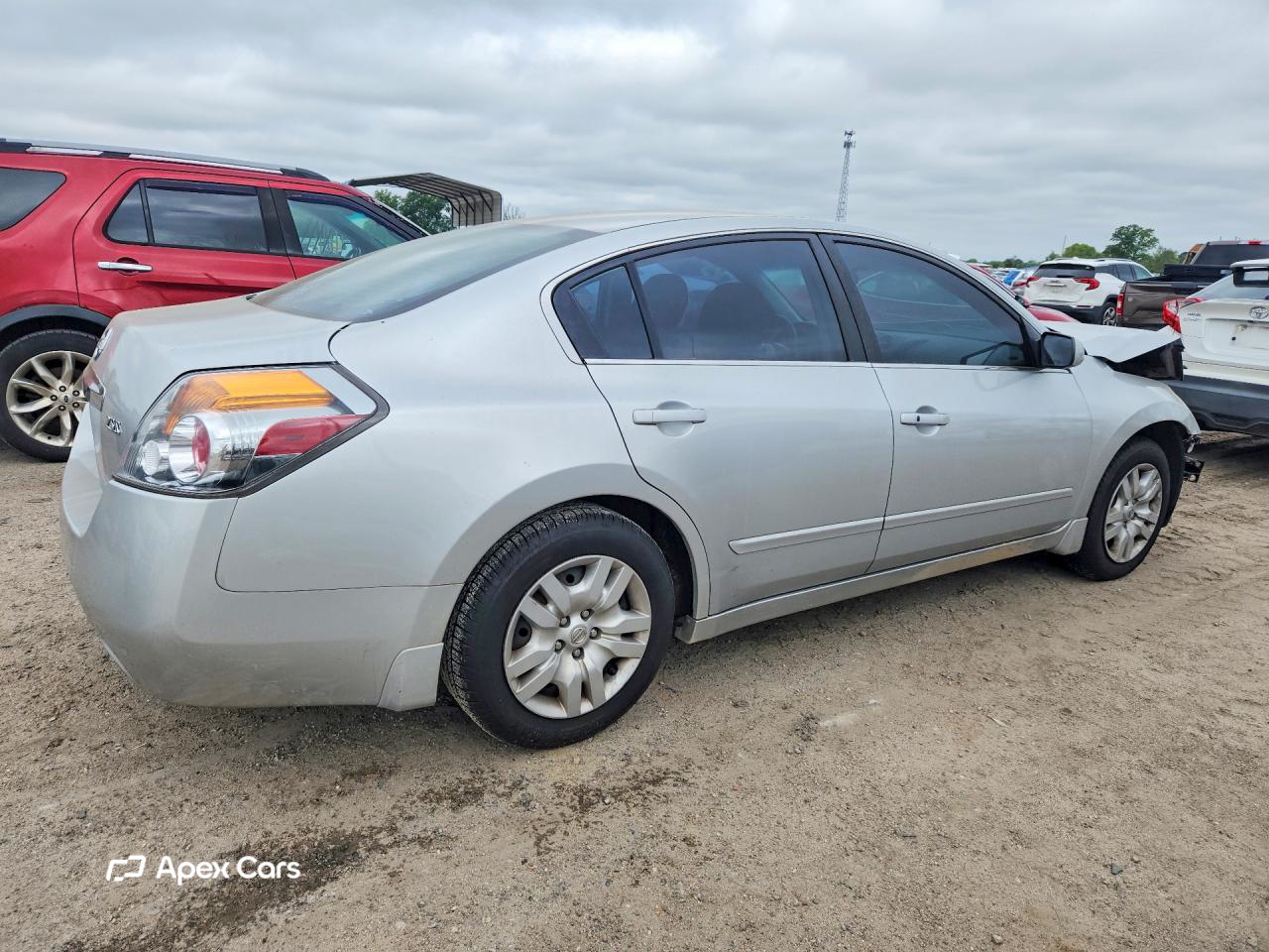 Nissan Altima 2012