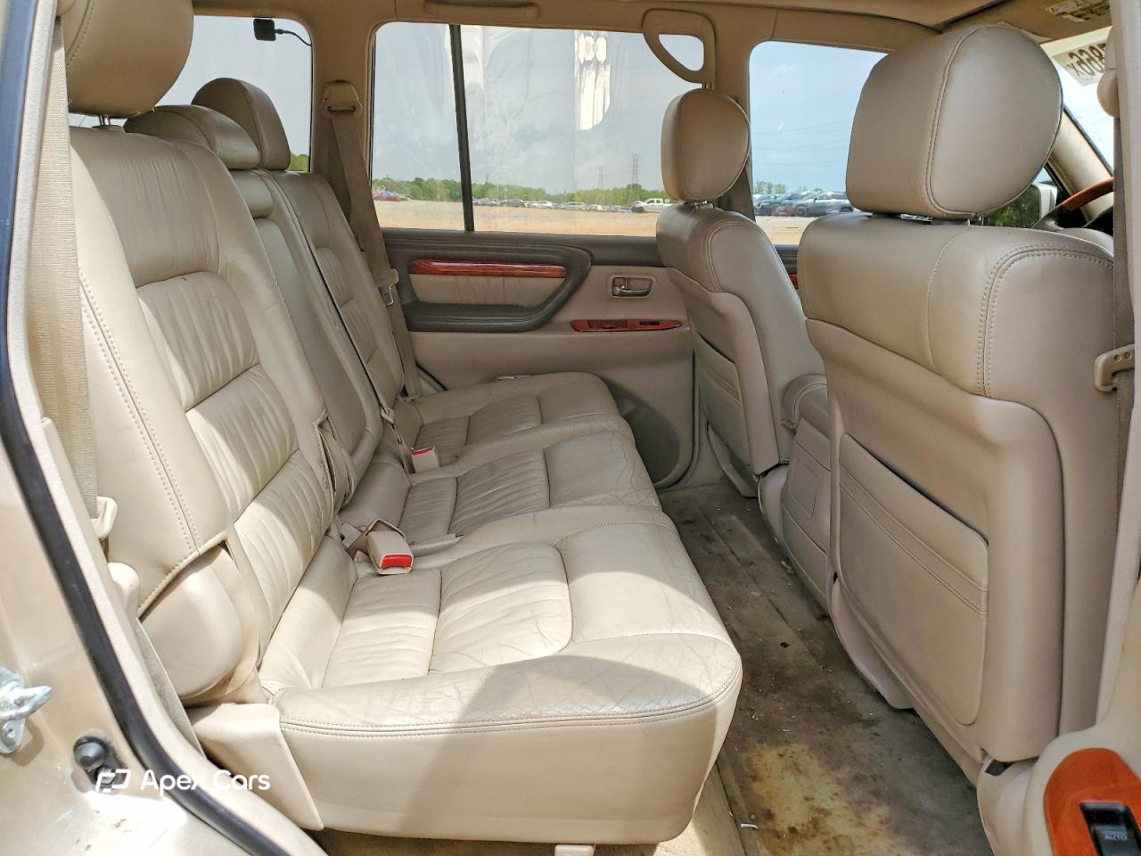 Lexus LX 2000