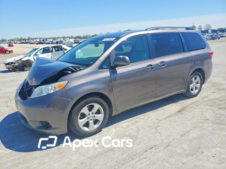 Toyota Sienna 2016 - Image 1 of 13