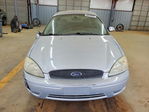 Ford Taurus 2004