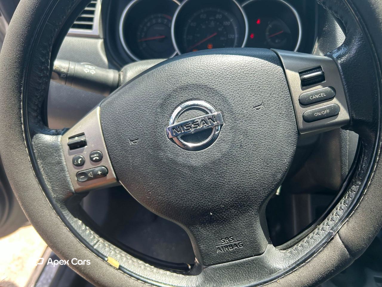 Nissan Versa 2012