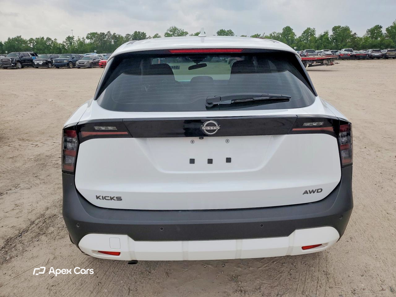 Nissan Kicks 2025
