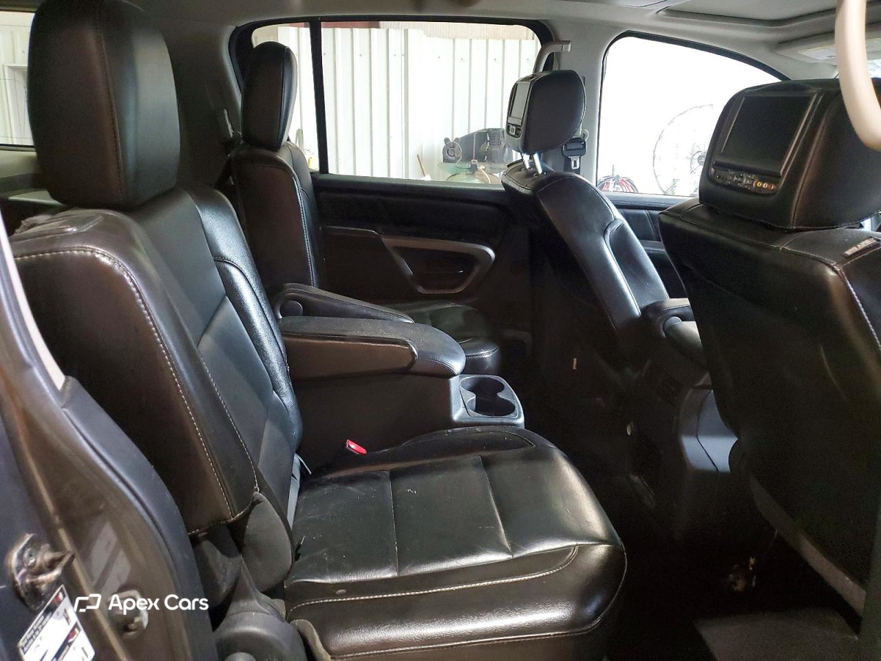 Nissan Armada 2015