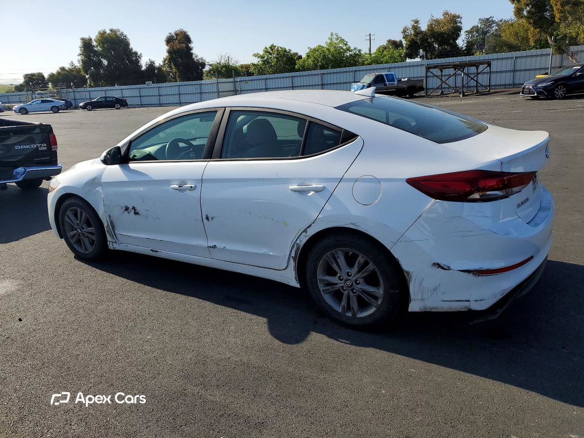 Hyundai Elantra 2017
