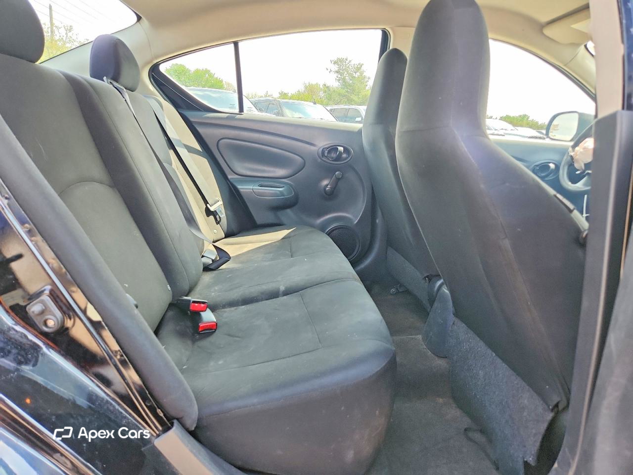 Nissan Versa 2014