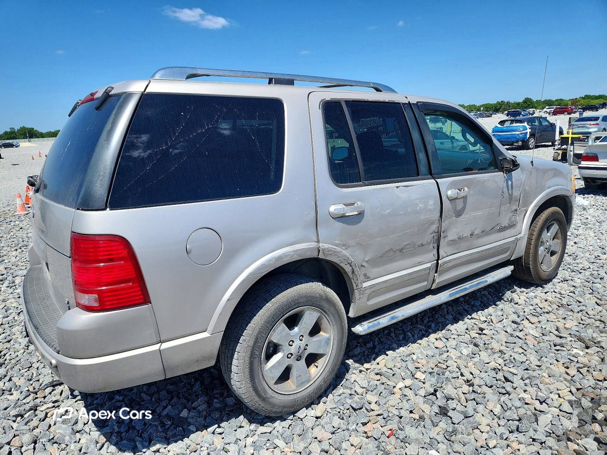Ford Explorer 2004