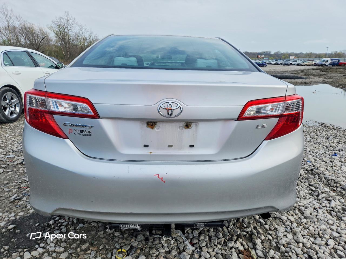 Toyota Camry 2013