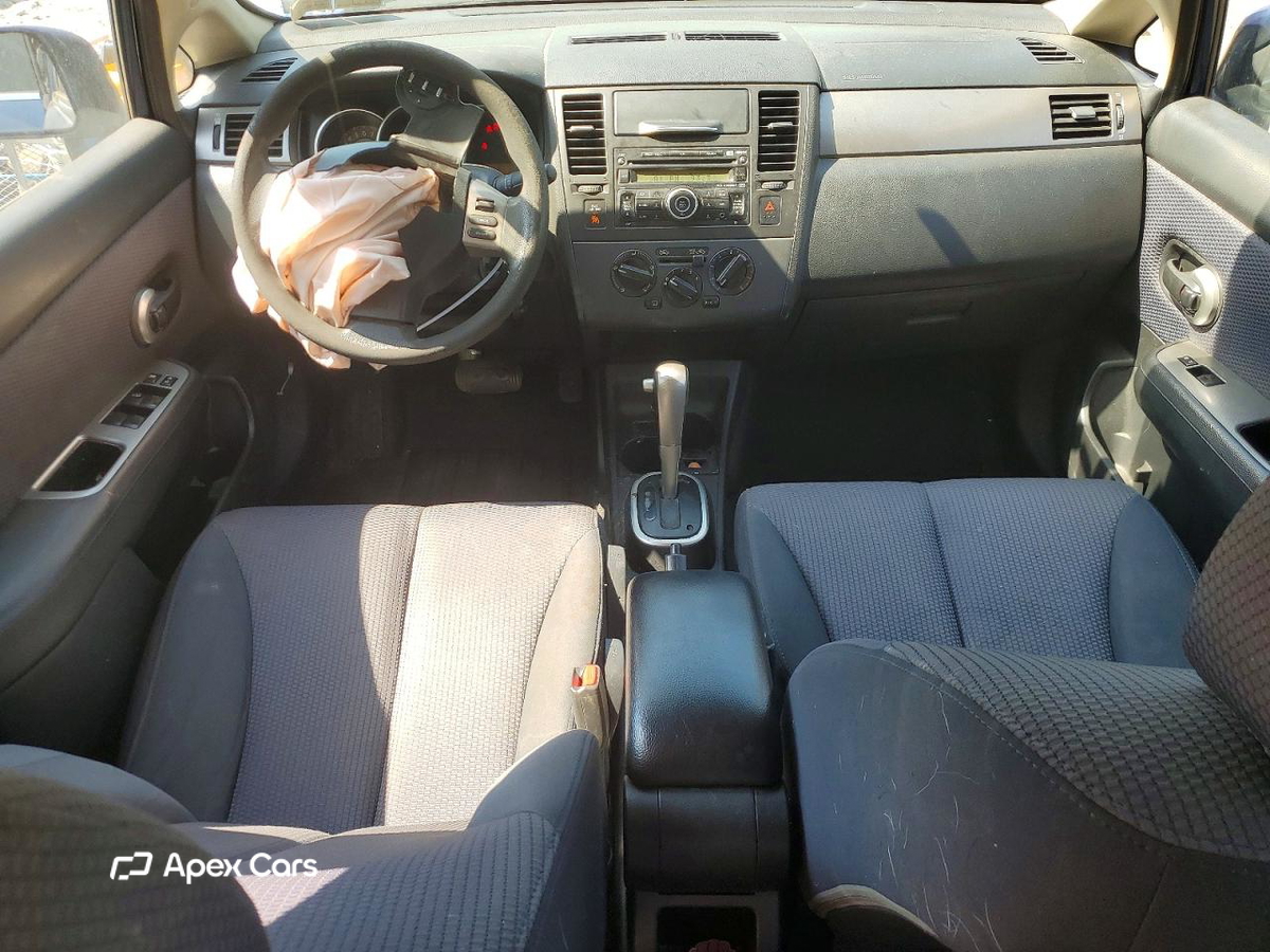 Nissan Versa 2007