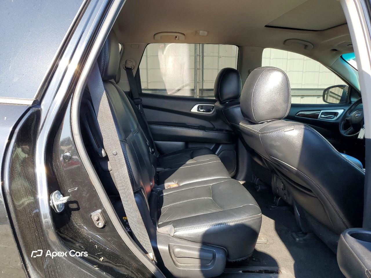 Nissan Pathfinder 2015