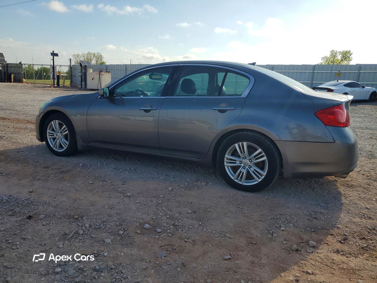 Infiniti G 2010