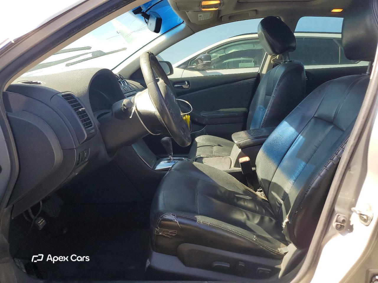 Nissan Altima 2011